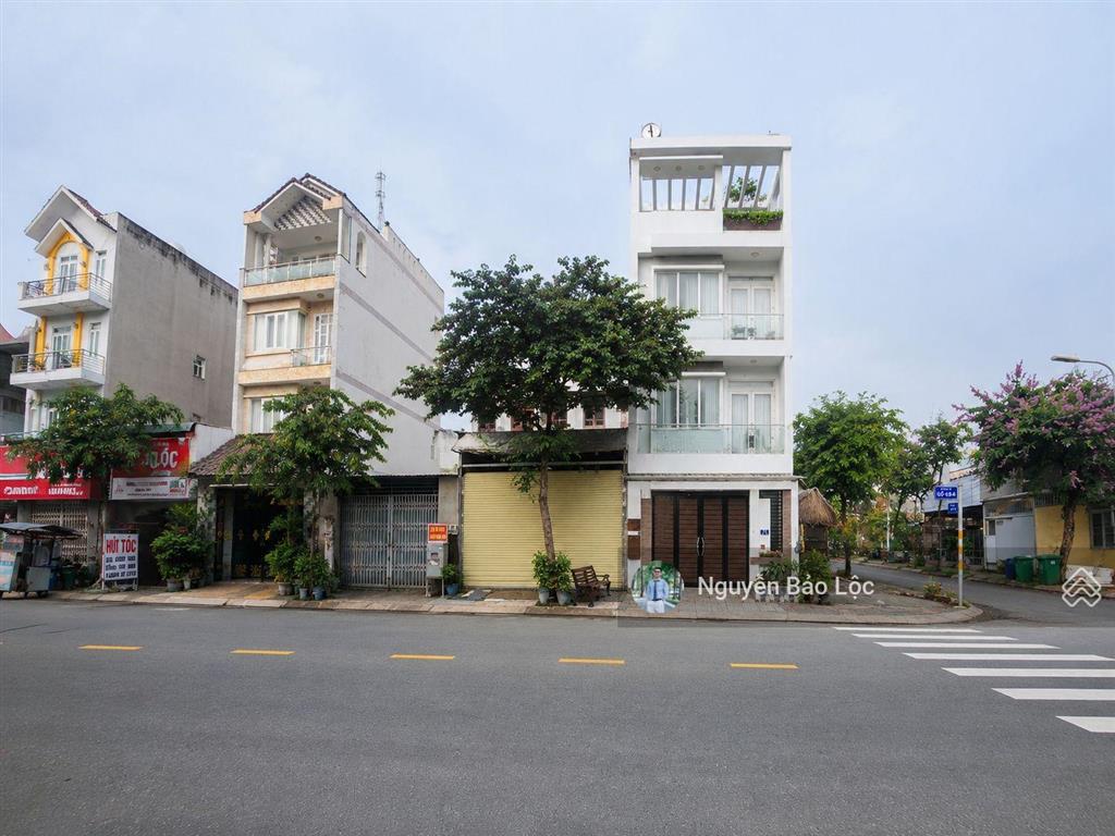 Siêu phẩm mặt tiền  105m2  4 tầng btct  kinh doanh đa ngành