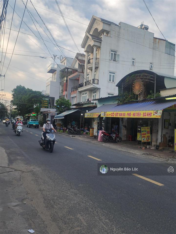 Siêu hiếm  225m2  ngang gần 10m  mt kd  hiệp phú  sát xn(võ nguyên giáp)