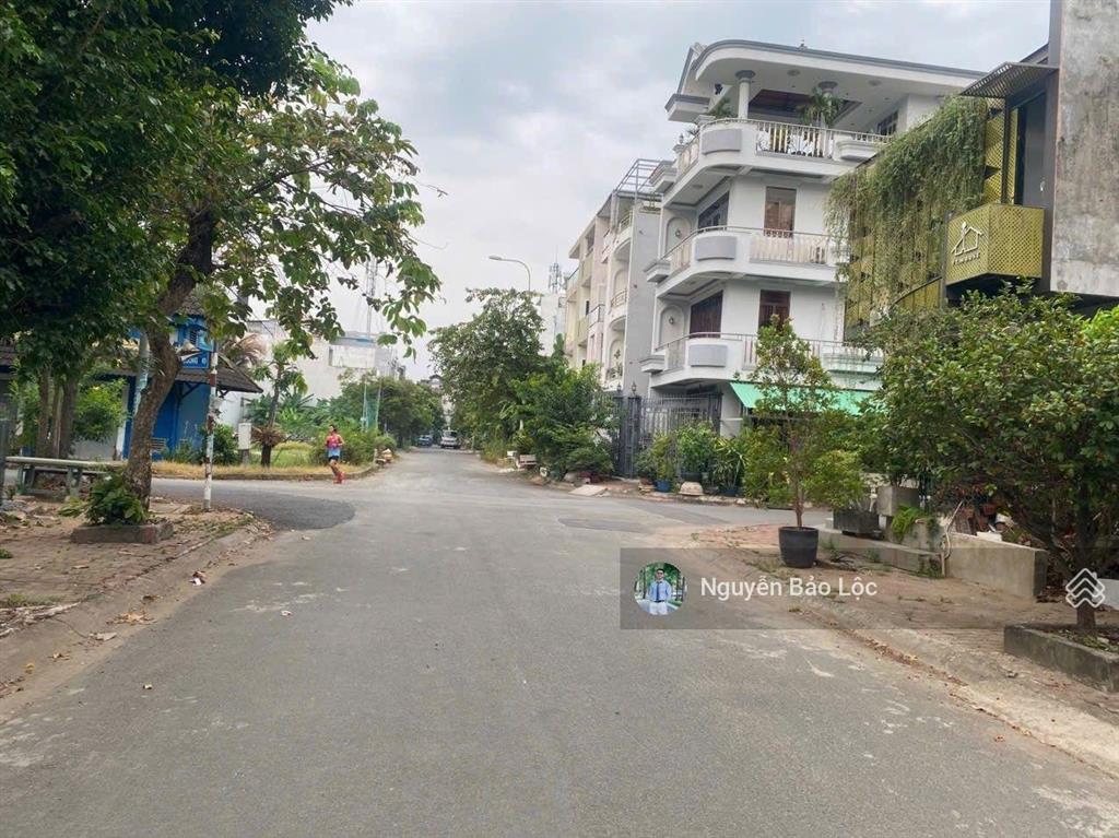 Đất nền kdc nam long  90m²  ngang 4.5m  đường 11m vỉa hè ô tô đỗ  chỉ 9.45 tỷ