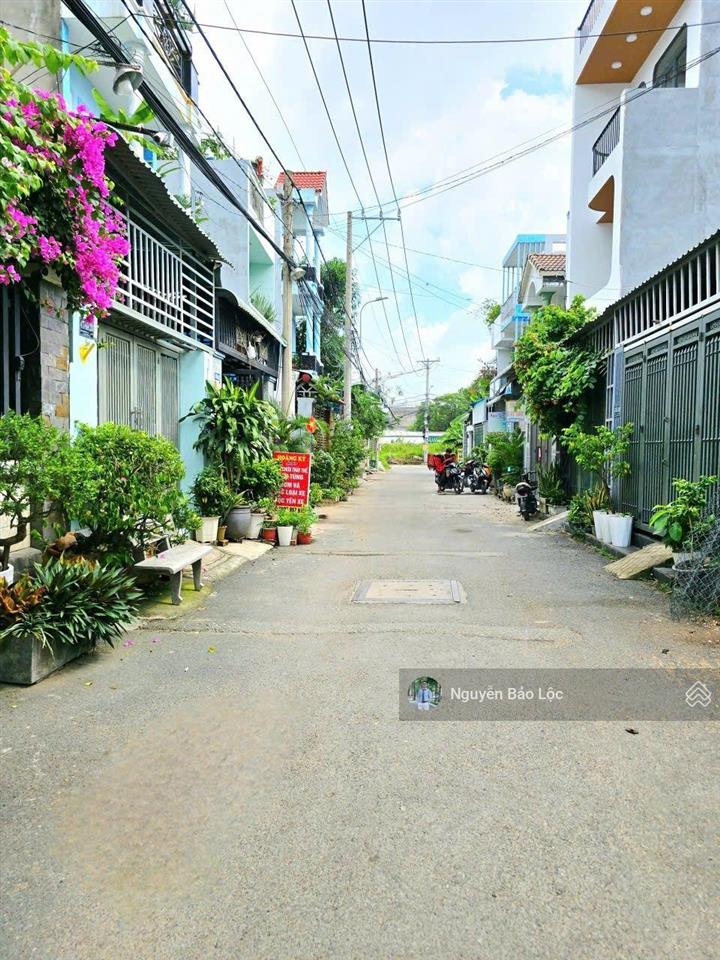 Trường lưu  70m2(ngang 5.7m)  đường ô tô 6m  tương lai mở rộng 30m  giá chỉ 3.49 tỷ