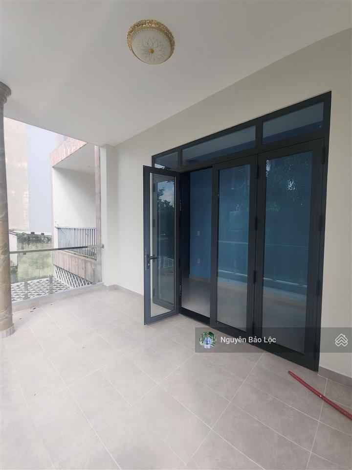 106m2  ngang 5m  2 tầng  4pn  hàng xóm khang điền  global city
