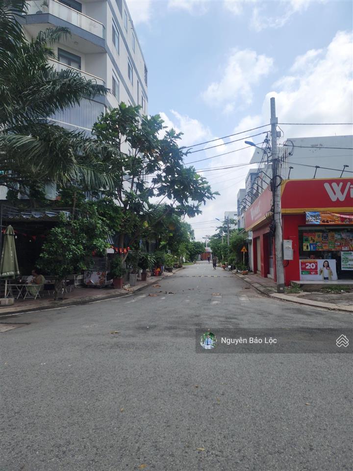 Giá cực tốt  gò cát  103.9m2  ngang lớn 6.3m  đường ô tô 8m  ngay cc rica