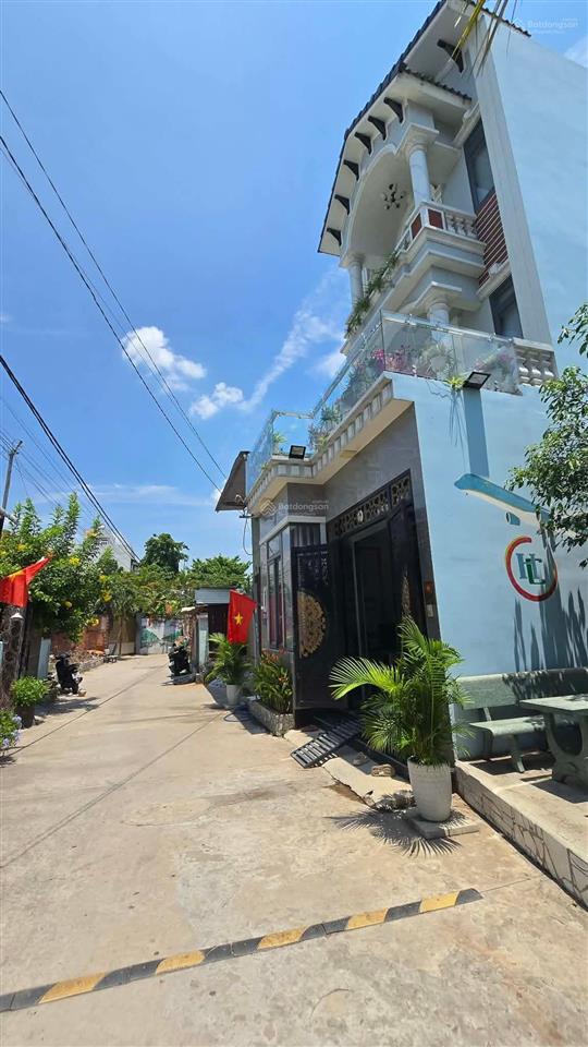 Siêu rẻ  lò lu  135m2  ngang 5.5m  chỉ 6.09 tỷ  ô tô đậu đỗ
