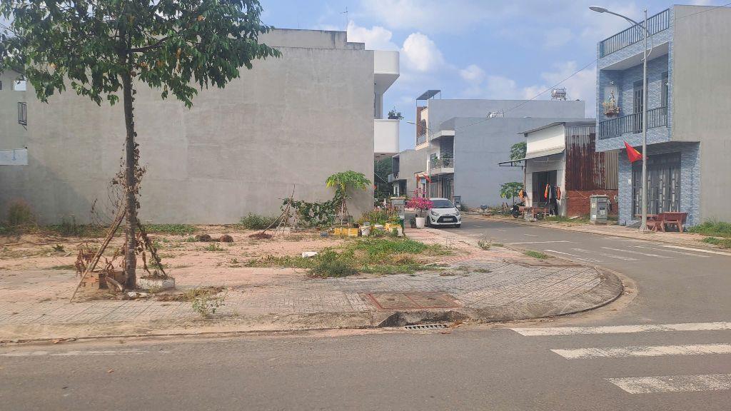 BÁN ĐẤT TÁI ĐỊNH CƯ LỘC AN – BÌNH SƠN - LÔ GÓC ĐỐI DIỆN CÔNG VIÊN.