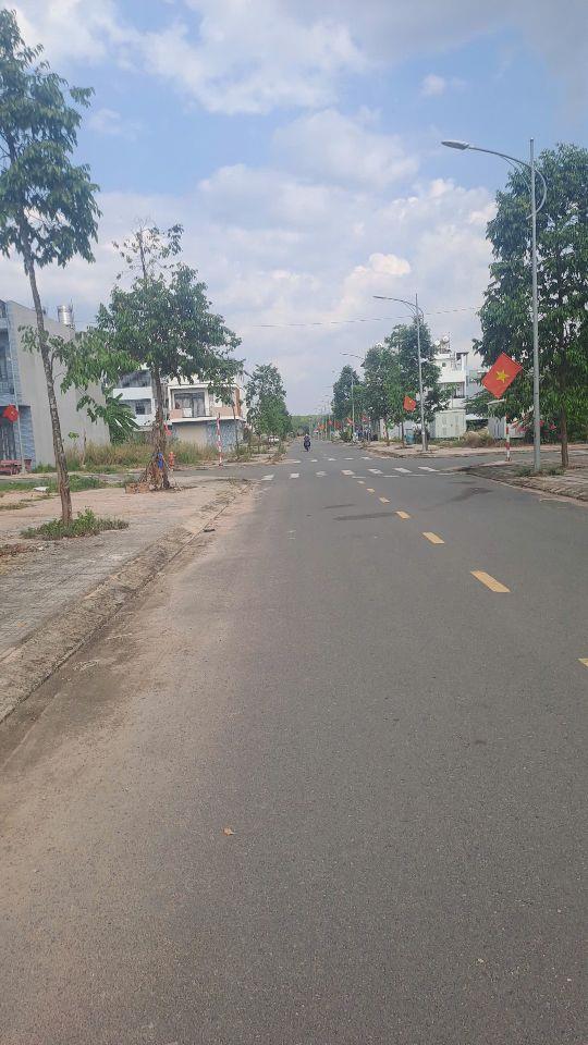 BÁN ĐẤT TÁI ĐỊNH CƯ LỘC AN – BÌNH SƠN - LÔ GÓC ĐỐI DIỆN CÔNG VIÊN.