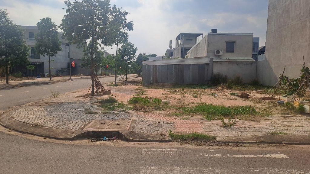 BÁN ĐẤT TÁI ĐỊNH CƯ LỘC AN – BÌNH SƠN - LÔ GÓC ĐỐI DIỆN CÔNG VIÊN.