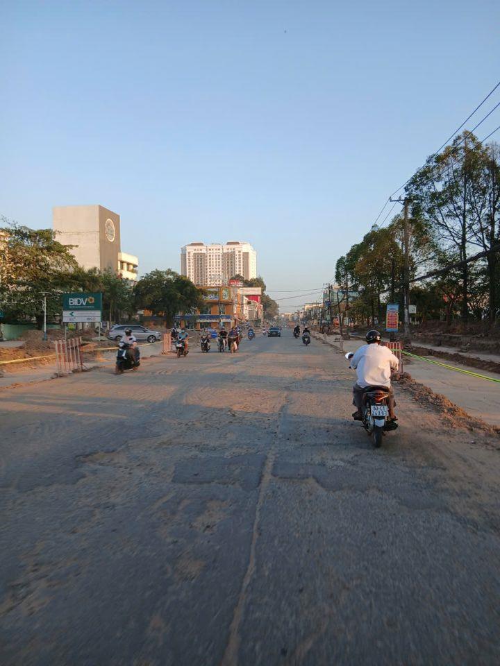 Mặt Tiền Lê Duẩn  – 8,6x70m Nở Hậu 9,5m  – Giá 41tr/m2 - Đón Sóng Sân Bay Long Thành