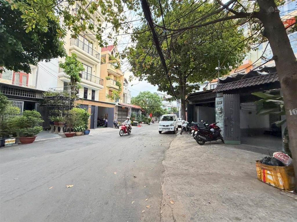 Hẻm 10m đường 30, chợ an nhơn, p6, gò vấp, 4x25 (cn63m2), 5 tầng, đôngbắc, 9.8tỷ