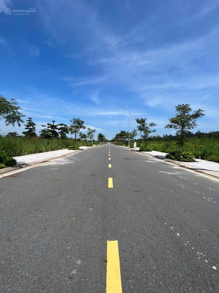 Chủ kẹt tiền cần bán gấp lô đẹp gem sky world giá cắt lỗ thấp hơn thị trường, sổ sẵn sang tên ngay