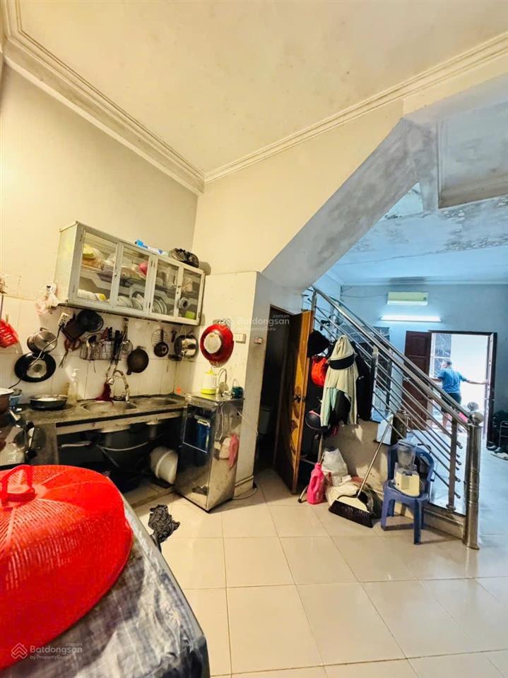 Chính chủ bán nhà ngõ 298 ngọc hồi 35m2 x 3t chỉ 2,5 tỷ