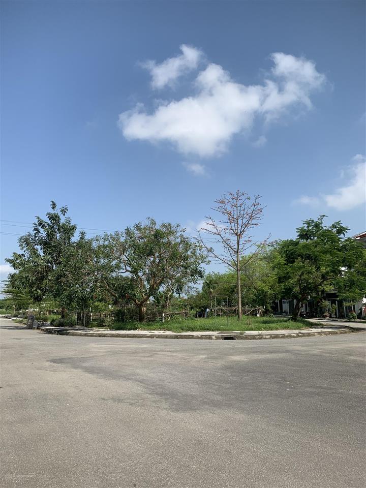 Bán đất view công viên kqh bàu vá dương xuân hạ  tp huế  giá tốt 3.8xx tỷ