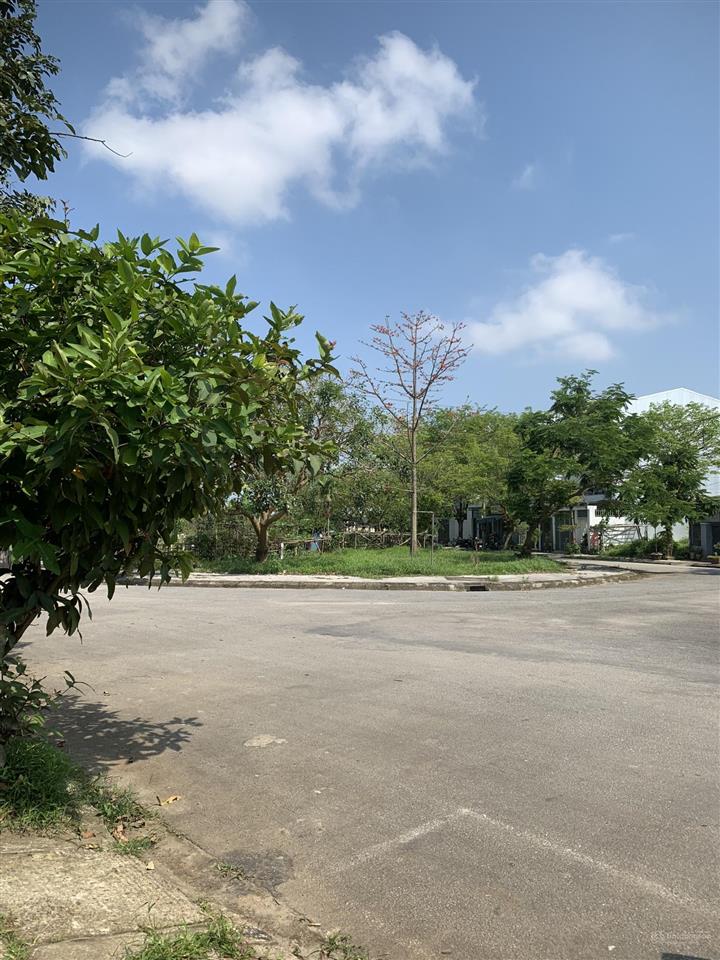 Bán đất view công viên kqh bàu vá dương xuân hạ  tp huế  giá tốt 3.8xx tỷ