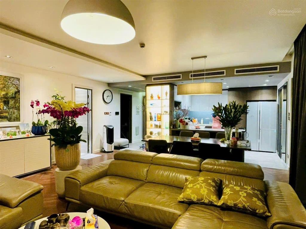 Cho thuê ch 3pn, 130m2, giá tốt tại n01t2 ngoại giao đoàn, bắc từ liêm, hà nội