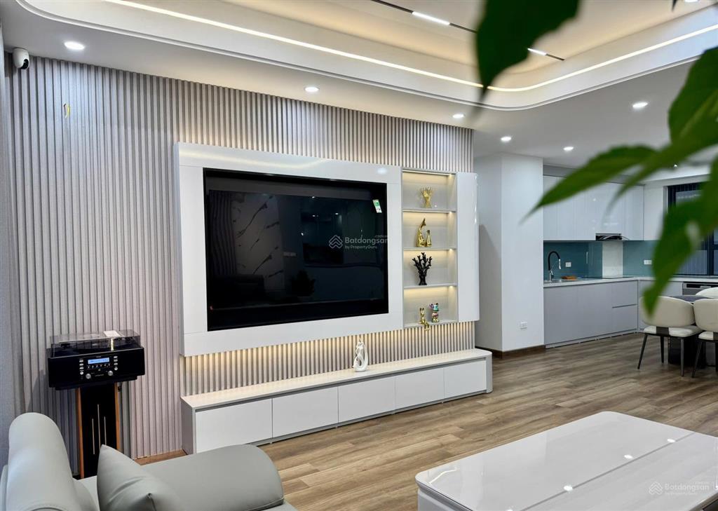 Bán cc 3pn view hồ tây 102m2 tại n01t5 ngoại giao đoàn, giá 10 tỷ hơn
