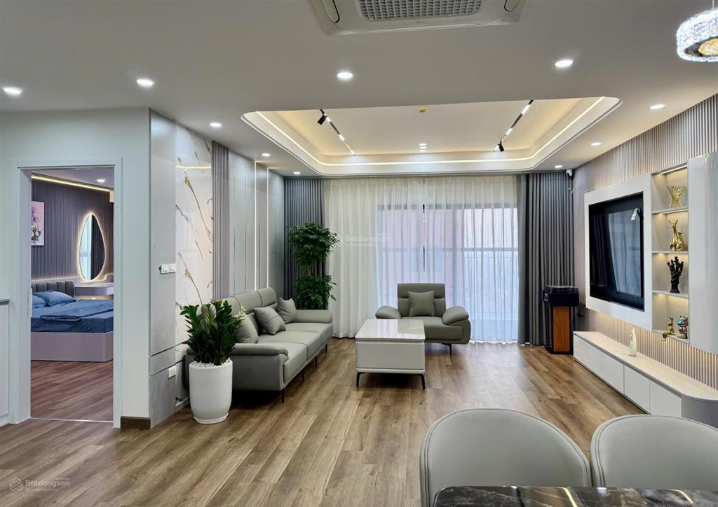 Bán cc 3pn view hồ tây 102m2 tại n01t5 ngoại giao đoàn, giá 10 tỷ hơn