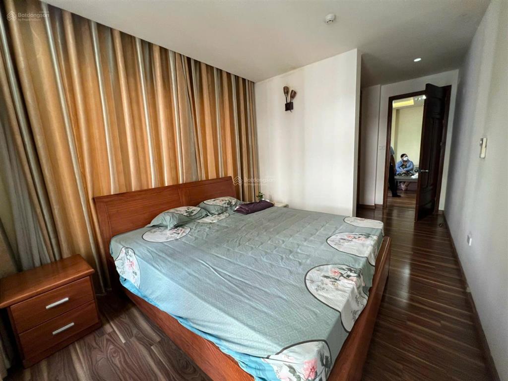 Cho thuê 1n1k 60m2 phan chu trinh hoàn kiếm, phòng nhiều cửa sổ có ban công, full đồ, giá 11 triệu