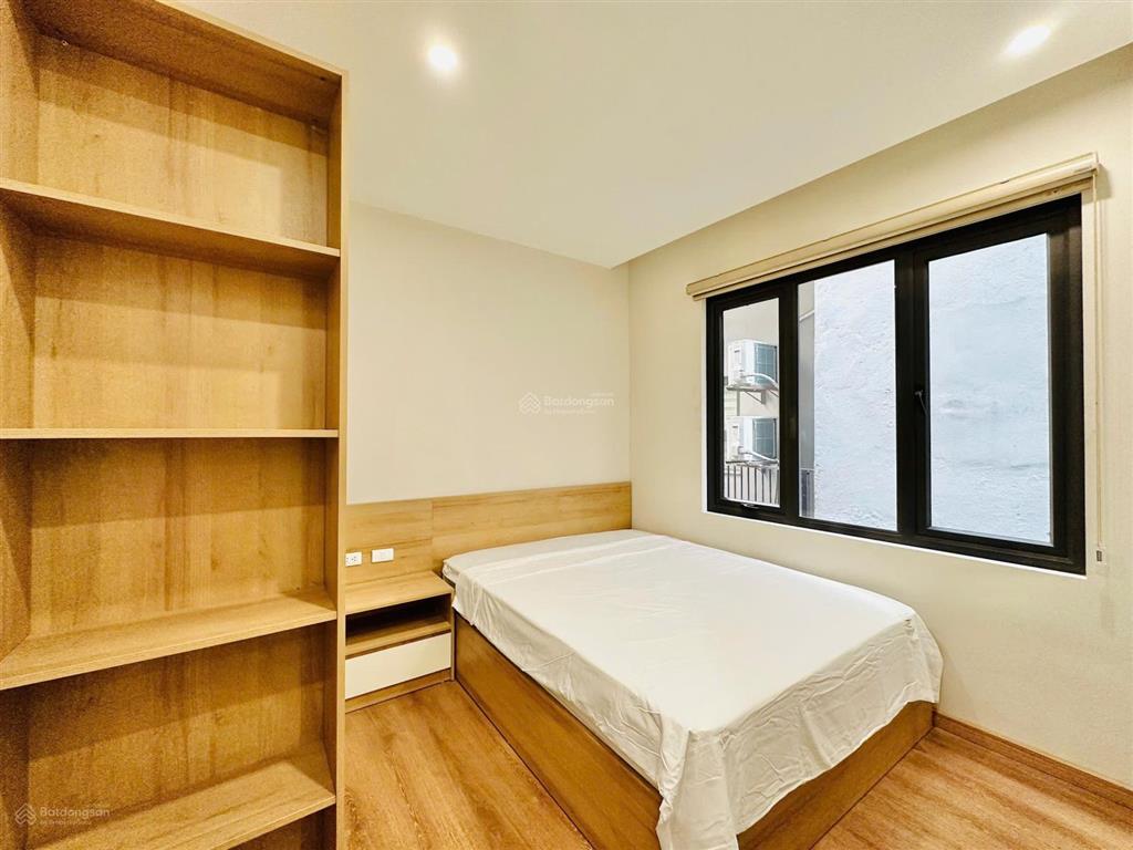 Cho thuê 1n1k ngõ 19 tô ngọc vân, full đồ, thang máy, ban công, lô góc thoáng sáng, giá 10 triệu