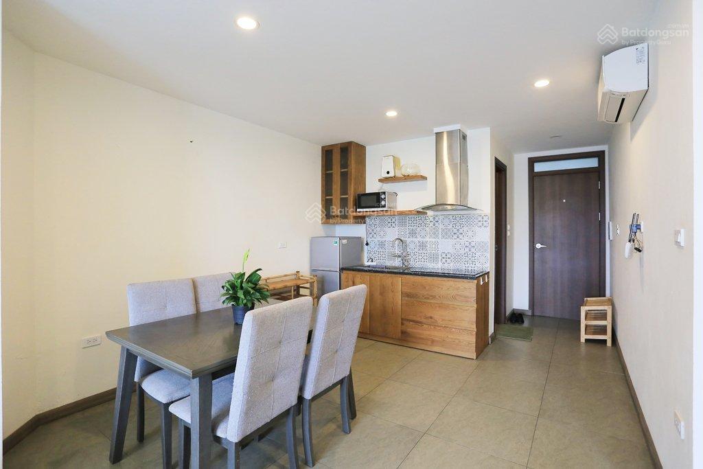 Cho thuê 1n1k phố yên hoa, 40m2 có ban công, full đồ, thang máy, ô tô đỗ cửa, giá 9 triệu/tháng