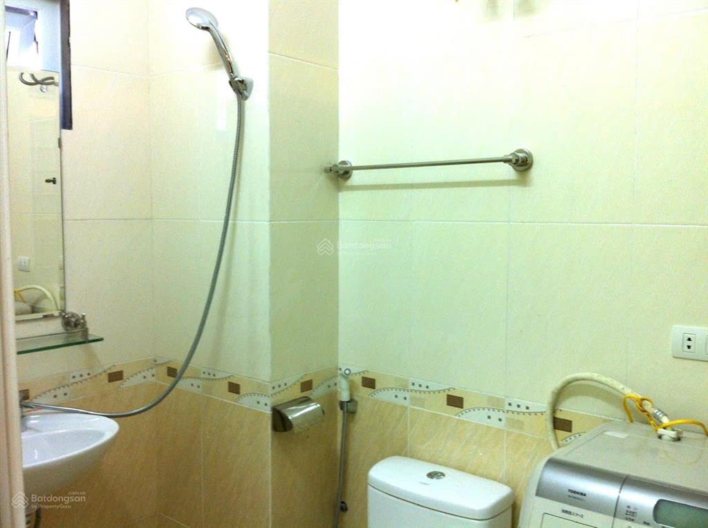 Cho thuê nhà ngõ vạn kiếp  trần hưng đạo, 55m2 x 6 tầng, thang máy. 1 studio 5 căn 1n1k, giá 32 tr
