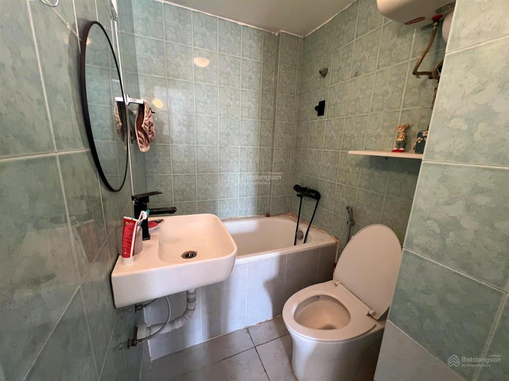 Cho thuê studio 45m2, 2 ban công view phố trần quốc toản, full đồ, máy giặt riêng giá 7 triệu/tháng