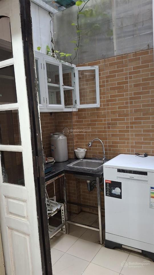 Cho thuê căn hộ 75m2 ngõ phan huy chú, tầng 1 riêng biệt, vừa ở vừa kinh doanh, giá thuê 11 triệu
