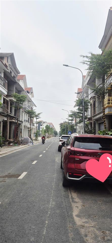 Cần bán cắt lỗ căn 80m2 khu cienco5 tân lập