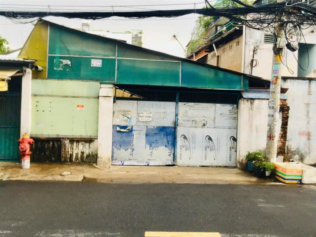 Cho thuê nhà cấp 4, có thể làm kho hoặc sửa chữa làm cửa hàng
