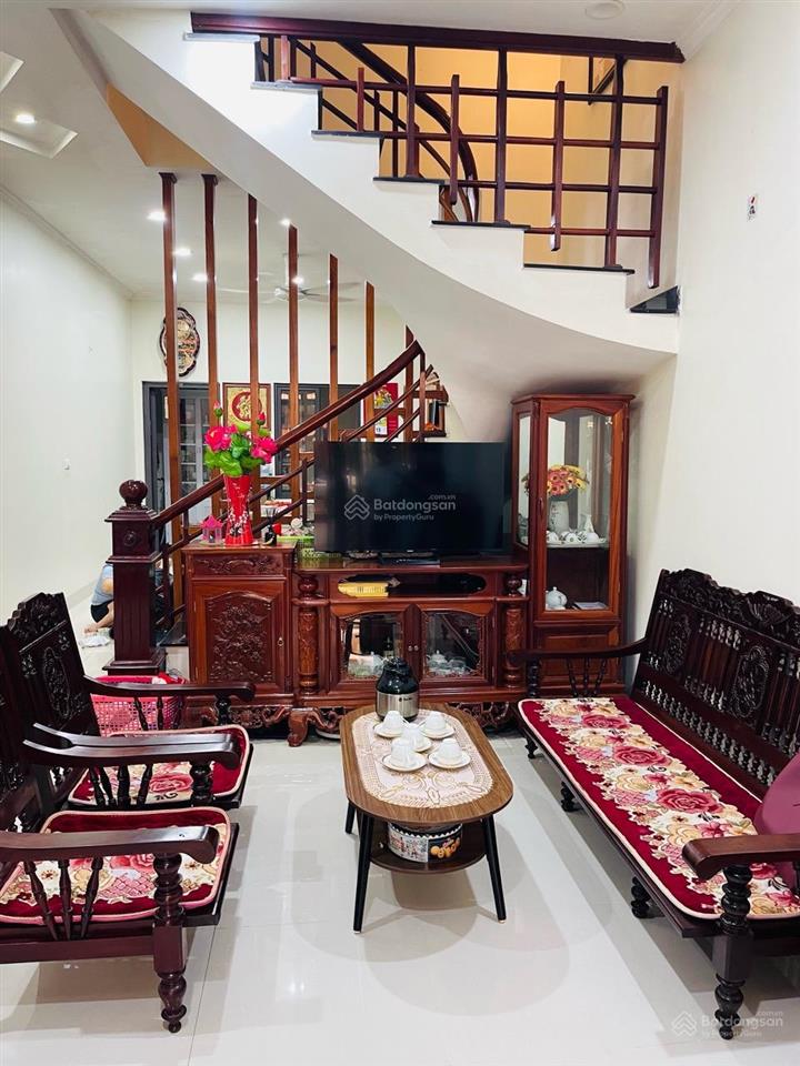 Bán nhà liền kề mậu lương hà đông 60m2, mặt tiền 5m, gần sân bóng mậu lương, giá 12.5 tỷ
