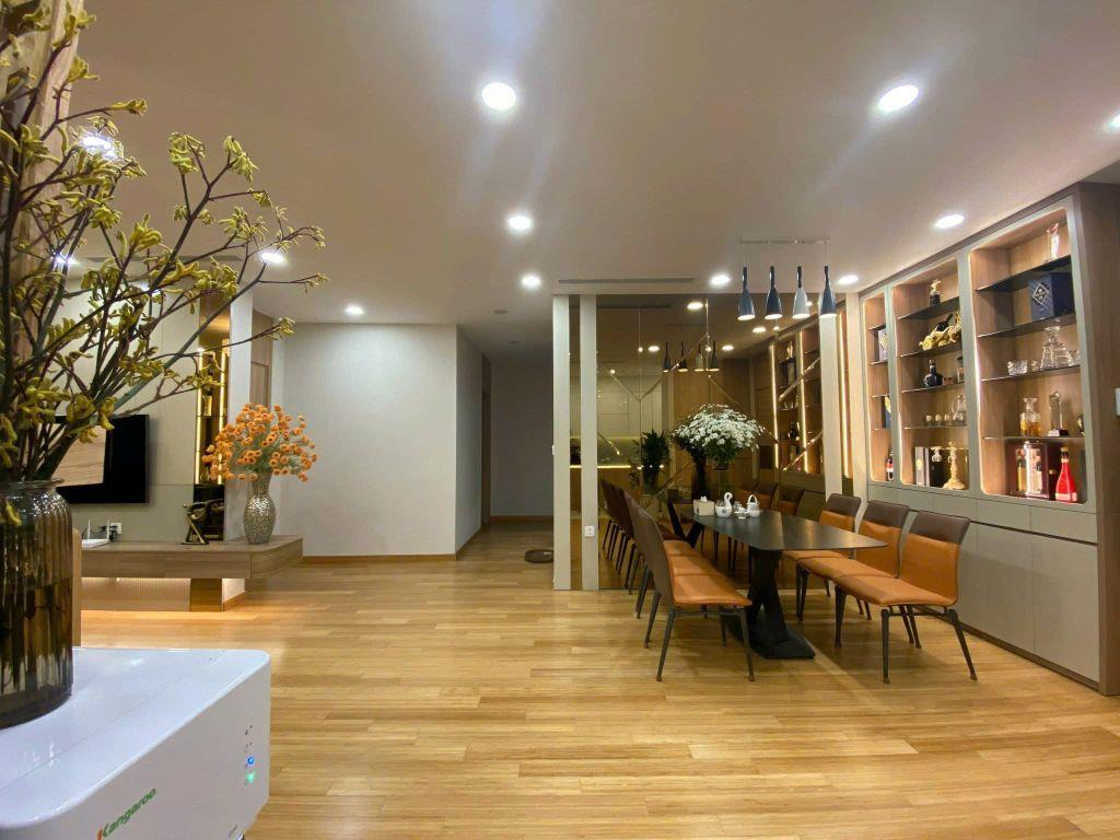 Bán căn hộ Goldseason Nguyễn Tuân 110m2 - 3pn - 2vs 11,2 tỷ tầng trung, full NT