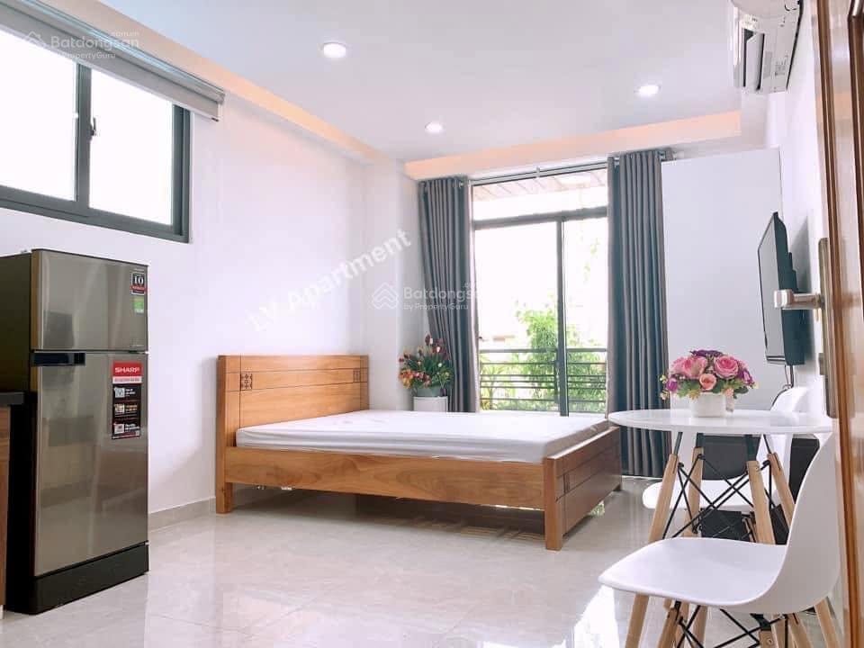 Cho thuê căn hộ full nội thất có ban công tại 47 bùi đình tuý, bình thạnh