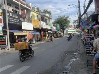 Nguyễn văn quá ,dt 6*17 , 2 tầng ,hẻm xe tải thông ,gần chợ ,hàng xóm tân bình ,chỉ nhỉnh 5 tỷ