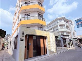 Siêu phẩm chdv mặt tiền gần sân bay, metrol , dt 6*25 ,6 tầng ,đường 7m , pccc đầy đủ , chỉ 2x tỷ