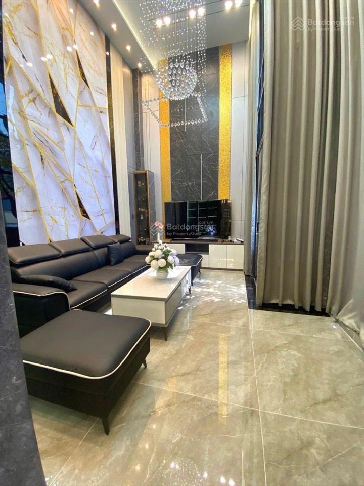 Siêu phẩm ngang 5*15 ,3 tầng hẻm xe hơi thông ,gần sân bay , chợ emart ,các tt tiện ích ,nhỉnh 9 tỷ