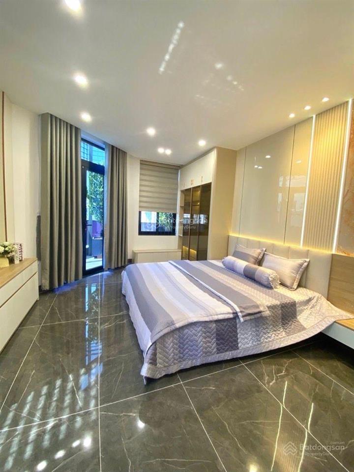Siêu phẩm ngang 5*15 ,3 tầng hẻm xe hơi thông ,gần sân bay , chợ emart ,các tt tiện ích ,nhỉnh 9 tỷ