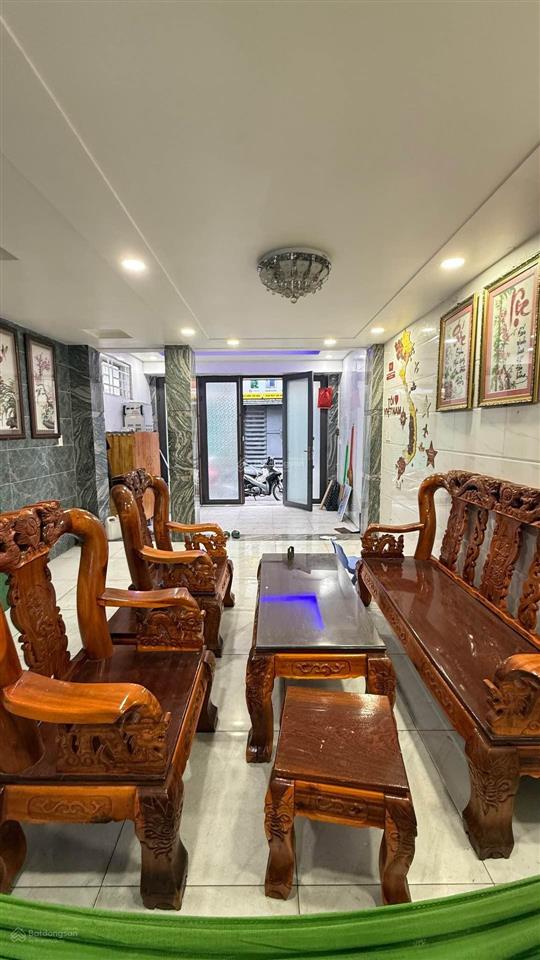 Siêu phẩm gần chợ sân bay , vị trí kd đa ngành , xe hơi tránh thông , 4*16 4 tầng 6pn , nhỉnh 6 tỷ