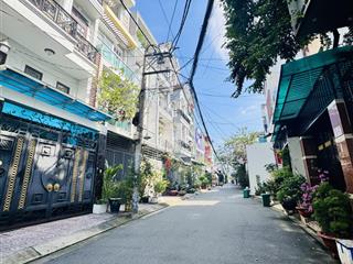 Bán nhà phan huy ích  sân bay  dt 4.2x14 nở hậu  hẻm 6m thông  tiện ích bủa vây  nhỉnh 5 tỷ