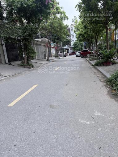 Bán nhà riêng khu đô thị văn phú
