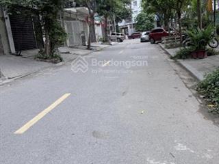 Bán nhà riêng khu đô thị văn phú
