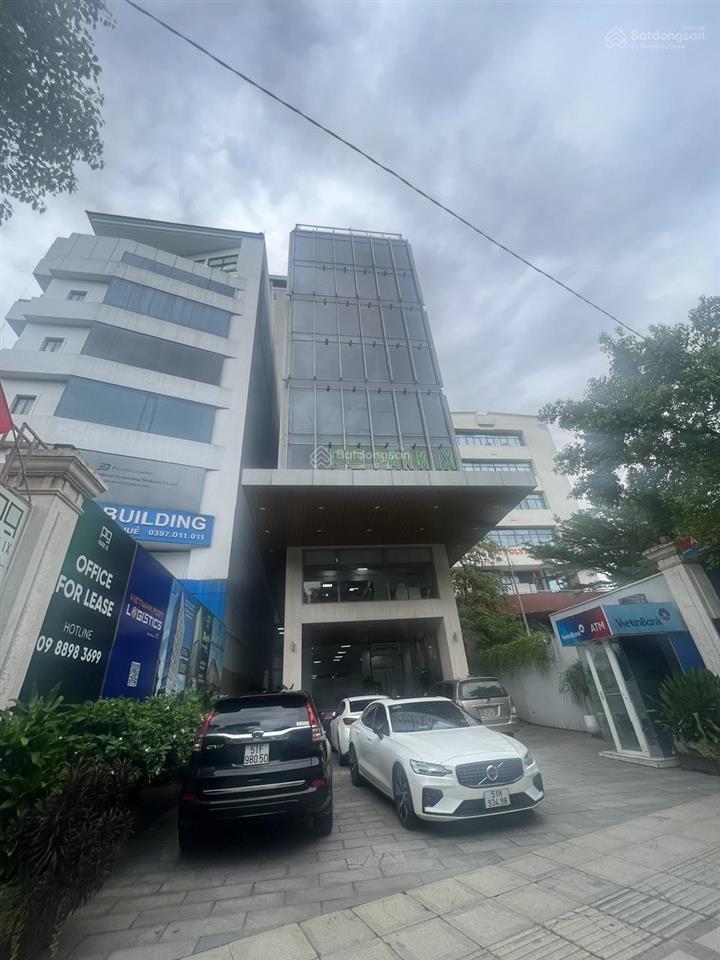 Nhà chính chủ mới mua cho thuê tại ngã tư ngay góc 2 mặt tiền đường nguyễn thị thập quận 7