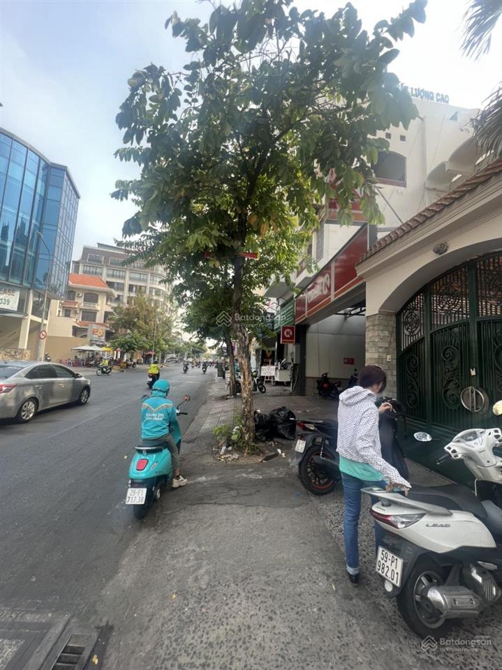 Nhà chính chủ mới mua cần tìm khách thuê tại ngã tư đường 68 phan đăng lưu, quận phú nhuận