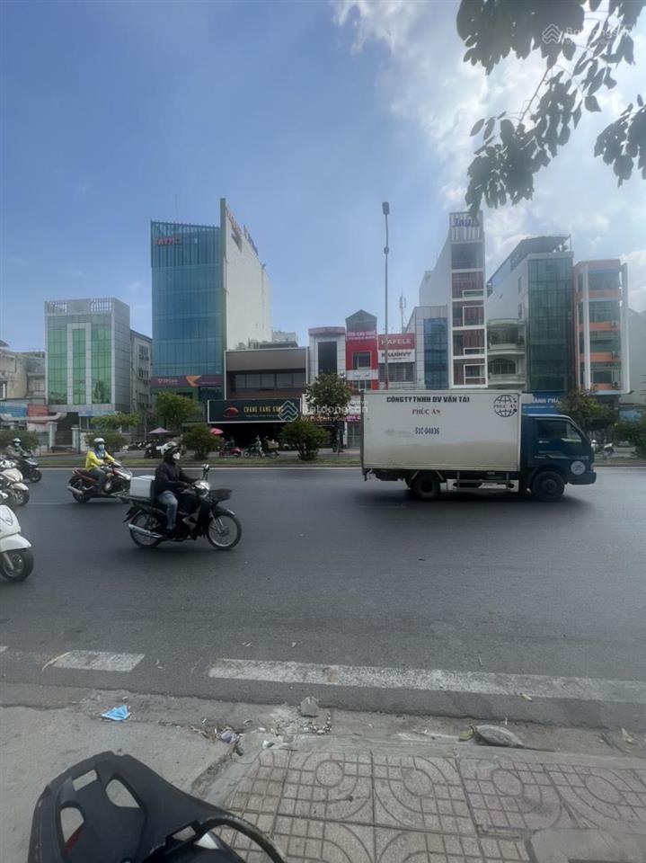 Nhà chính chủ mới mua cần tìm khách thuê tại ngã tư đường 68 phan đăng lưu, quận phú nhuận