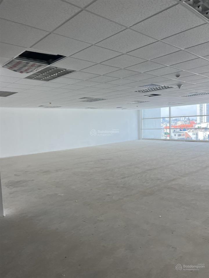Nhà chính chủ mới mua cho thuê góc 2 mặt tiền đường số 135a nguyễn gia trí 8 d2 bình thạnh
