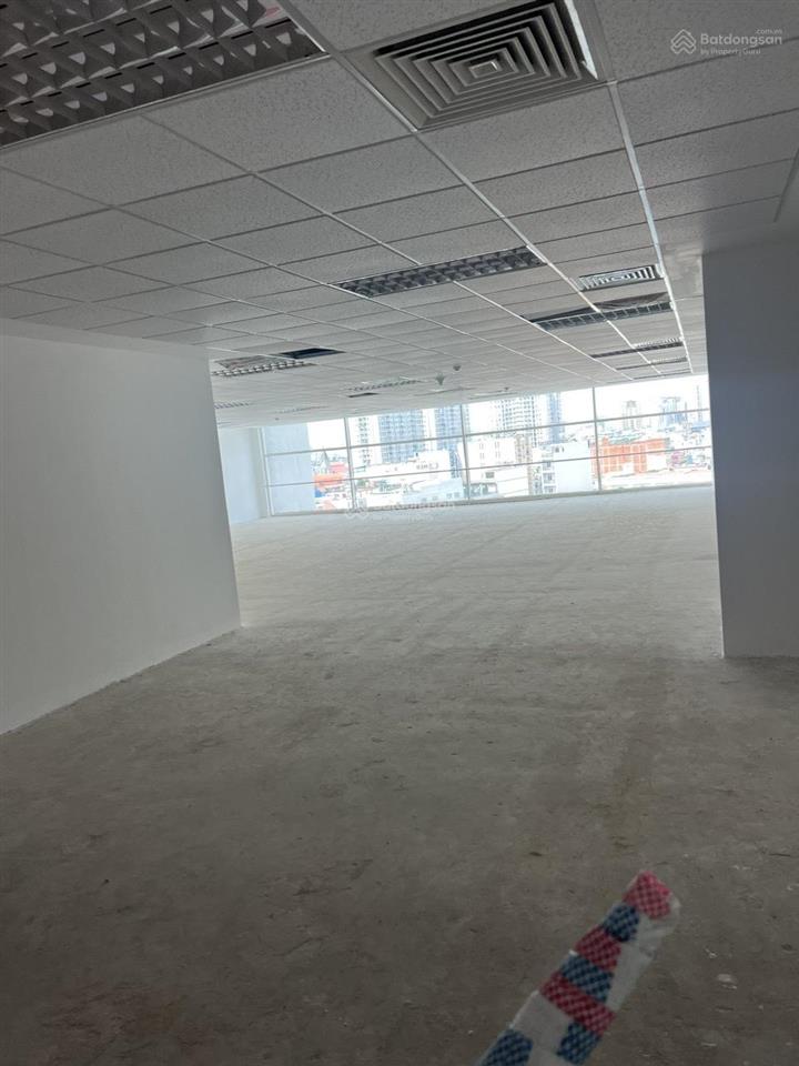 Nhà chính chủ mới mua cho thuê góc 2 mặt tiền đường số 135a nguyễn gia trí 8 d2 bình thạnh