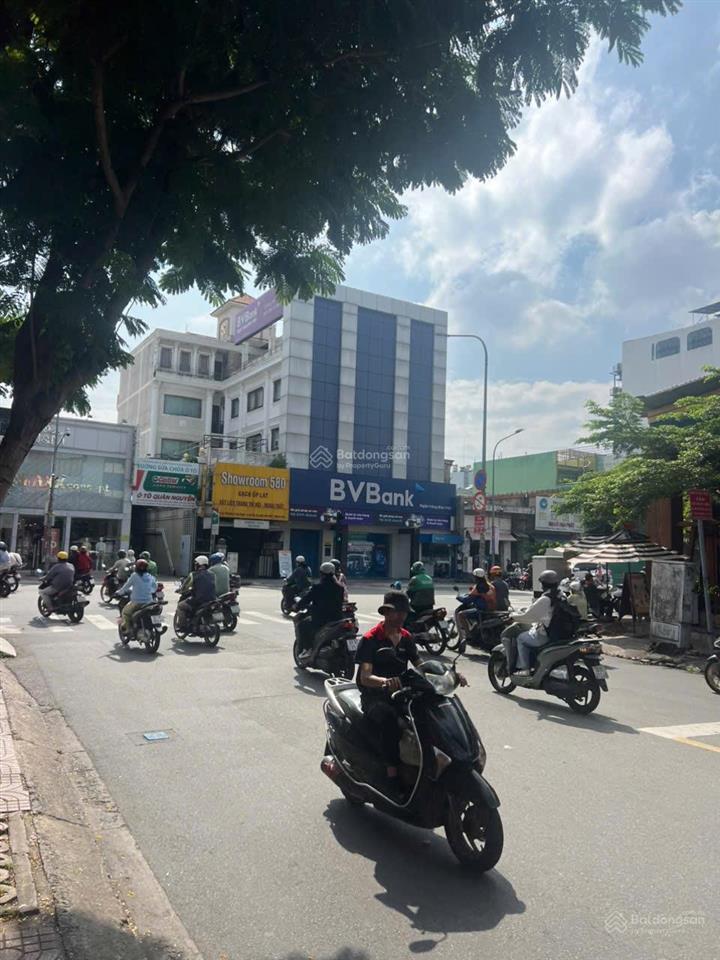 Chính chủ cần cho thuê nhà mặt tiền đường góc 2mt vườn lài  lũy bán bích quận tân phú tphcm