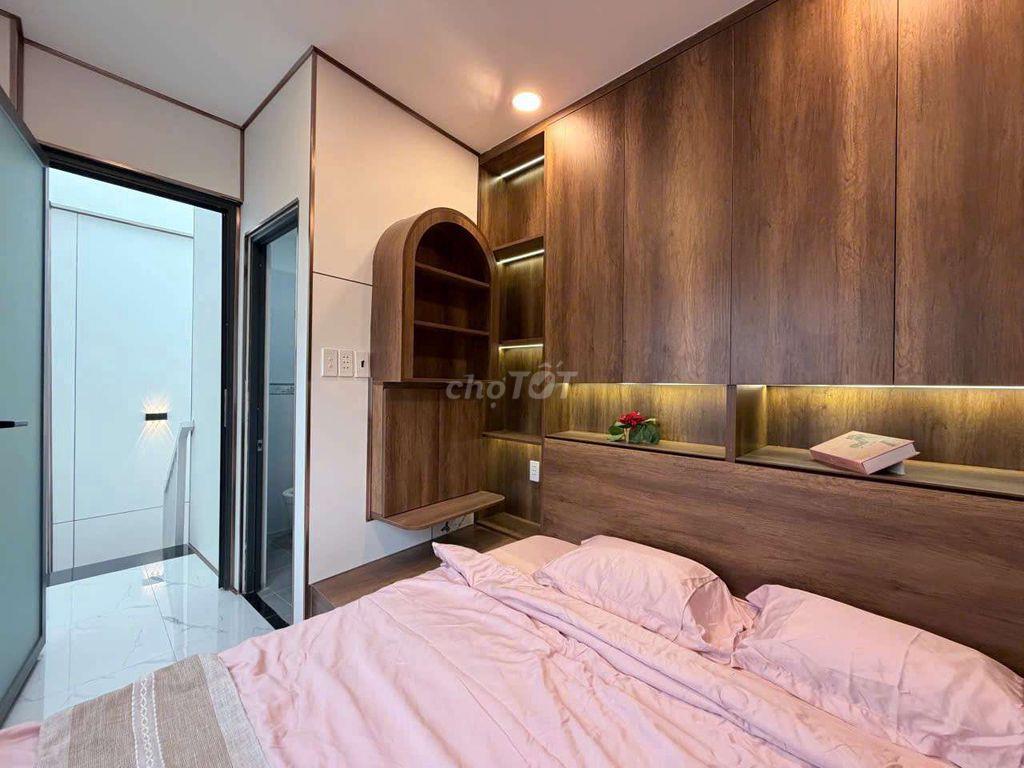 Nhà mới giá rẻ tiện cho gia đình trẻ mới cưới hoặc cho con đi học  