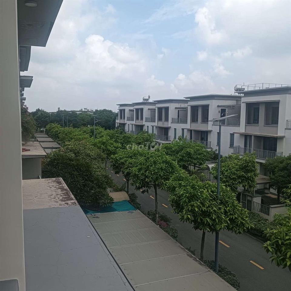Nhà Trệt 2 Lầu 107M2 đường Lý Thái Tổ Xã Phú Thạnh, Nhơn Trạch 