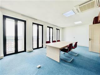 Bóc tem sàn văn phòng full nội thất mặt hồ lê duẩn  đống đa 165m giá cực rẻ chỉ 29tr oto đỗ cửa