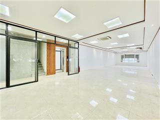 Mặt phố xã đàn  đống đa cho thuê văn phòng, studio 140m giá cực rẻ chỉ 20tr free để xe
