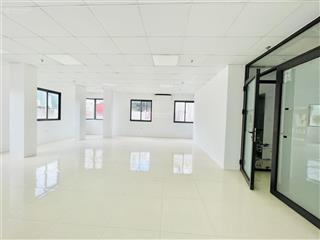 Bóc tem văn phòng đẹp keng phố nguyễn chí thanh 110m giá chỉ 17tr lô góc 3 mặt thoáng oto đỗ cửa