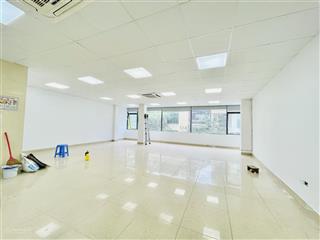 Chính chủ cho thuê văn phòng phố trần quang diệu  hoàng cầu đống đa 120m giá cực rẻ chỉ 19triệu
